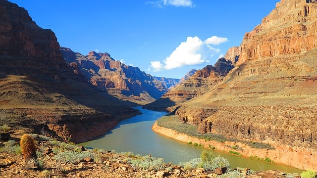 Rio Colorado, Grand Canyon, Rota Histórica 66 caminhadas cénicas, autocaravana, campervan ou trailer de aluguer