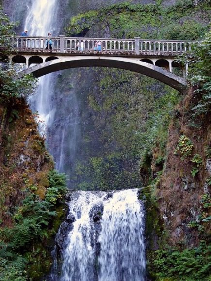 Multnomah Falls, Trailer de Aluguer de Portland, Desfiladeiro do Rio da Colômbia, Oregon, vr de aluguer em portland