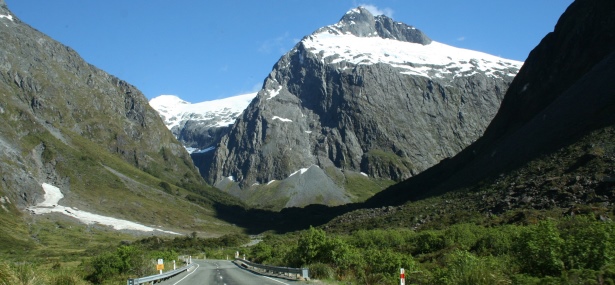 Drive to Milford Sound in New Zealand, Car Rental FAQ