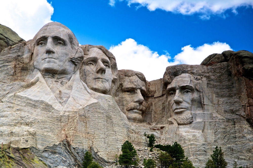 George Washington, Thomas Jefferson, Theodore Roosevelt and Abraham Lincoln at Mount Rushmore, South Dakota