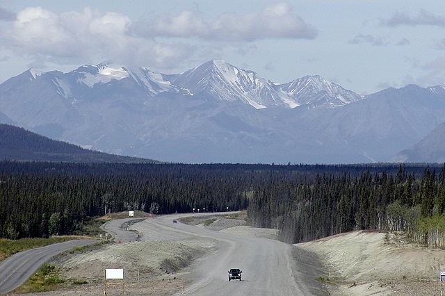 Kluane Provincial Park, Yukon, alcan highway, motorhome rental