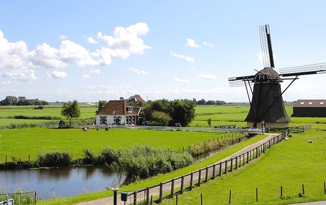 Motorhome rental Highlights in the Netherlands, Windmill