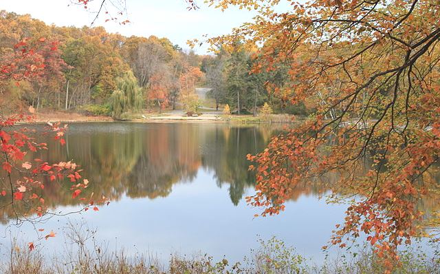 Best Detroit Scenic Drives,hidden lake gardens