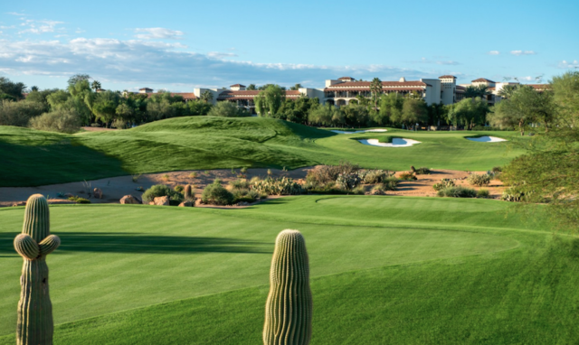 Par 5 Hole at TPC Scottsdale,Best Winter Golf Destinations,usa,arizona