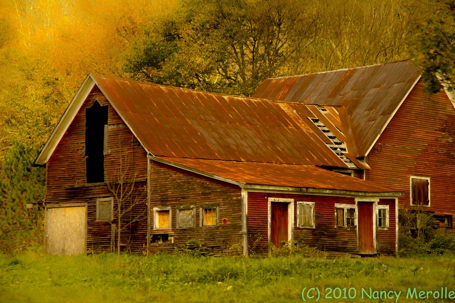 Vermont's Scenic Route 100 Byway, Abandoned barn
