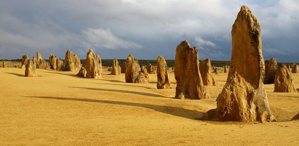 West Cast Drive: The Pinnacles, WA